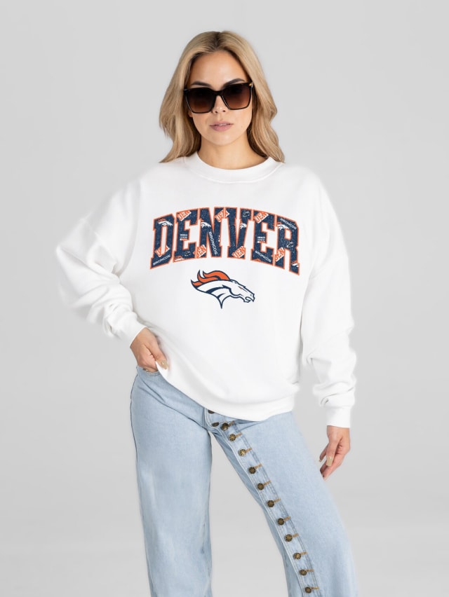 Fashion Forward Styles. Kick Off Your Game Day Glow-Up.